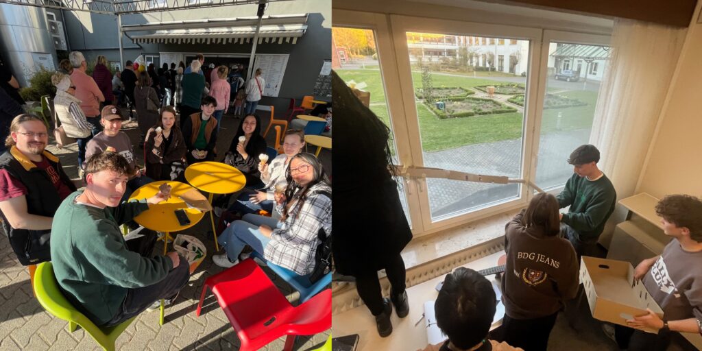 Zwei Fotos: Links sitzt eine Gruppe von Menschen draußen an bunten Tischen. Rechts sind mehrere Menschen um ein großes, offenes Fenster versammelt, manche stehen, manche sitzen, draußen ist ein Garten zu sehen.