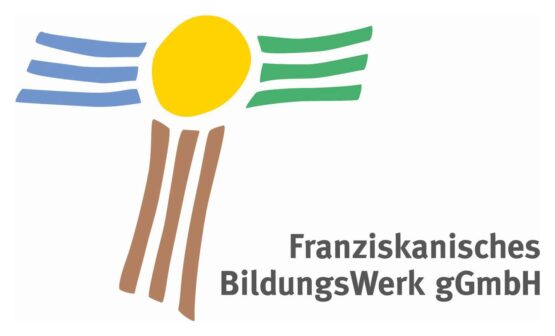 Logo der Franziskanischen BildungsWerk gGmbH mit stilisierter Sonne und Wellenlinien in Blau, Grün und Braun. Der Text rechts lautet: „Franziskanisches BildungsWerk gGmbH“.